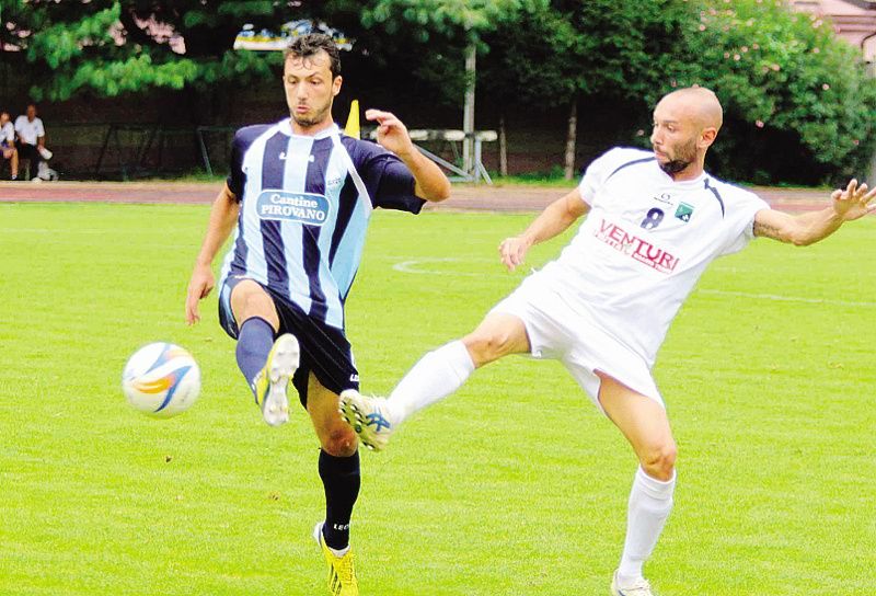 Luca Redaelli nel cuore della difesa bluceleste Luca Redaelli nel cuore della difesa bluceleste