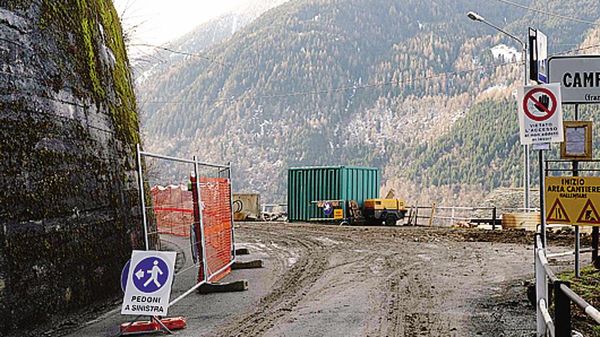 Dopo undici giorni  di chiusura totale la provinciale torna percorribile