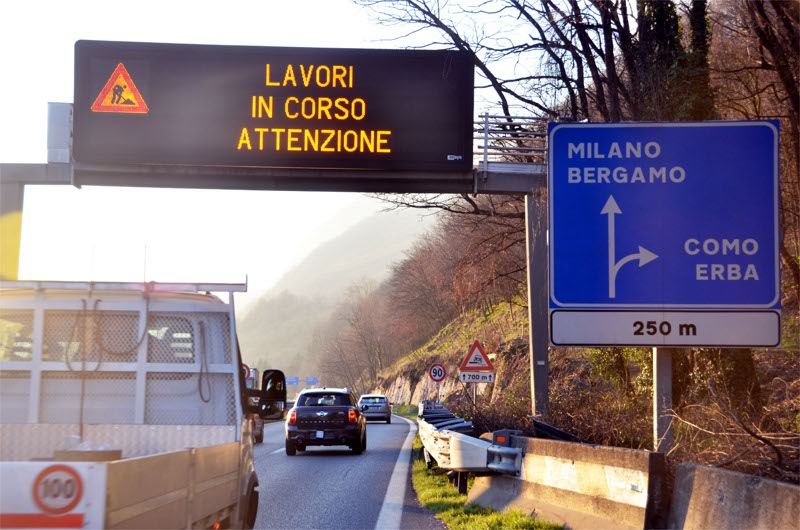 CIVATE - Ancora auto in coda per i lavori in corso sulla 36