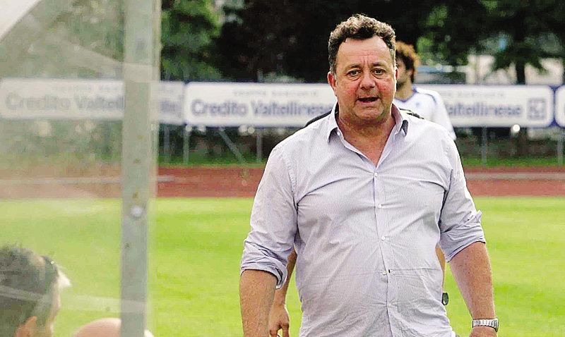 Paolo Bertani, 53 anni, chiude la sua esperienza a Sondrio dopo soltanto una stagione