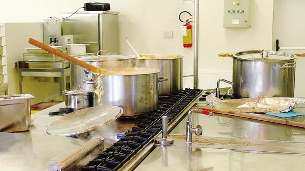 Ricorso per la gestione della mensa centralizzata di Sondrio