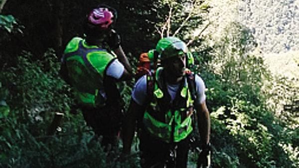 Il soccorso ieri a Rasura