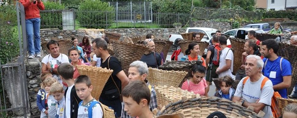 La partenza della corsa dei gerli La partenza della corsa dei gerli