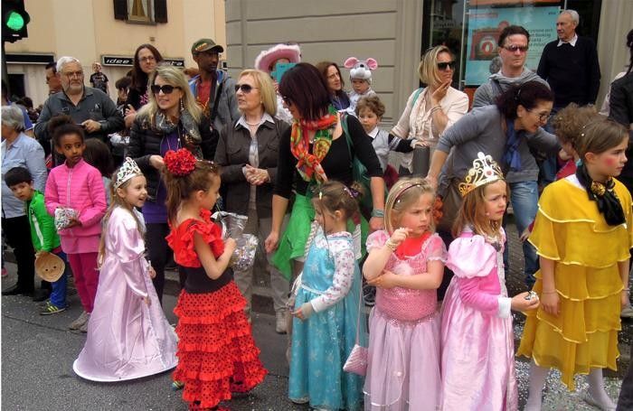 ERBA - SFILATA DI CARNEVALE 18 APRILE 2015