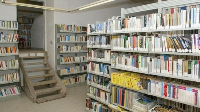 Biblioteca Di Chiavenna Ancora Rinviato Il Trasloco Cronaca biblioteca-di-chiavenna-ancora-rinviato-il-trasloco-cronaca