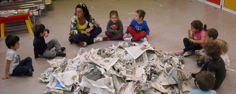 Una delle tante iniziative che sono state organizzate nella scuola Camparada Una delle tante iniziative che sono state organizzate nella scuola Camparada