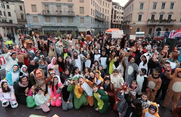 Sondrio Carnevale 2020 Poggiridenti primo posto Sondrio Carnevale 2020 Poggiridenti primo posto