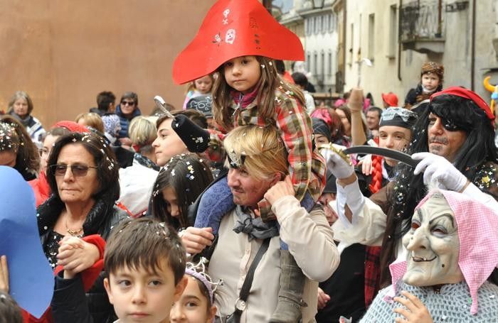 chiavenna carnevale in piazza