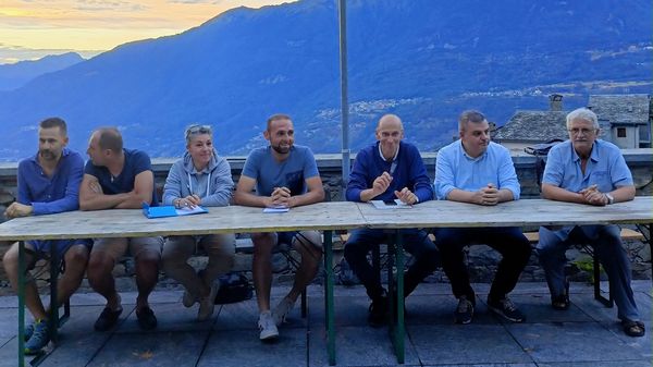 L’assemblea del Comitato di zona che si è tenuta negli spazi del crotto di Arzo