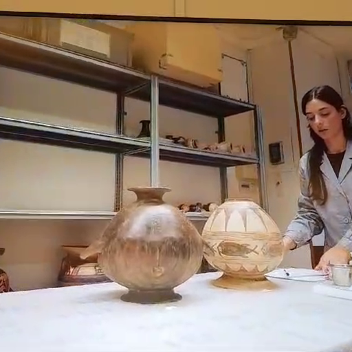 Vasi etruschi e vasellame secentesco, a Villa Monastero l’archeologia