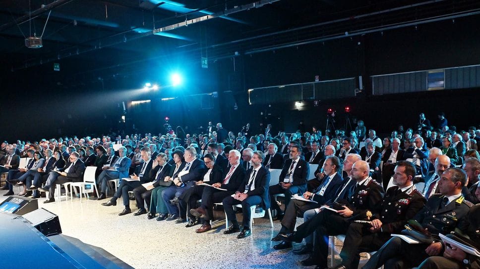 La platea dell’assemblea di Confindustria a Lariofiere La platea dell’assemblea di Confindustria a Lariofiere