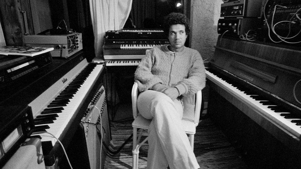 Lucio Battisti nella sua casa di Molteno Lucio Battisti nella sua casa di Molteno