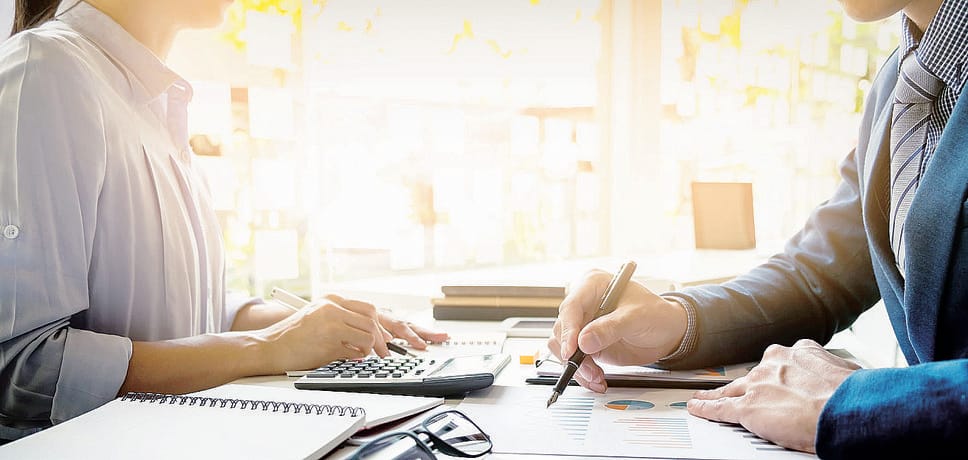 Si diventa consulenti del lavoro accedendo all’esame di Stato dopo un periodo di praticantato della durata di 18 mesi