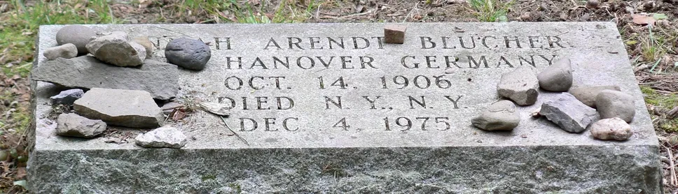 La tomba di Hannah Arendt ad Annandale-on-Hudson, negli Stati Uniti La tomba di Hannah Arendt ad Annandale-on-Hudson, negli Stati Uniti
