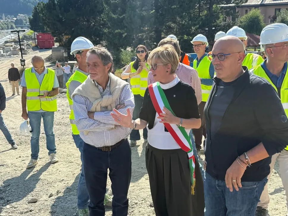 Massimo Sertori con il presidente della Regione Attilio Fontana ed il sindaco di Bormio Silvia Cavazzi in visita ai cantieri olimpici