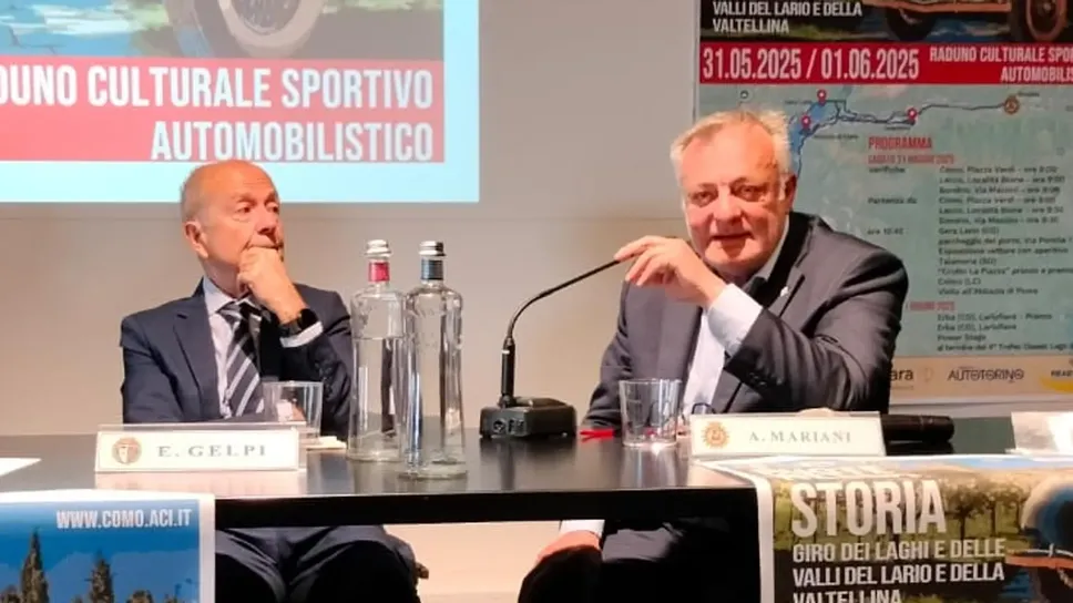 A destra, Andrea Mariani