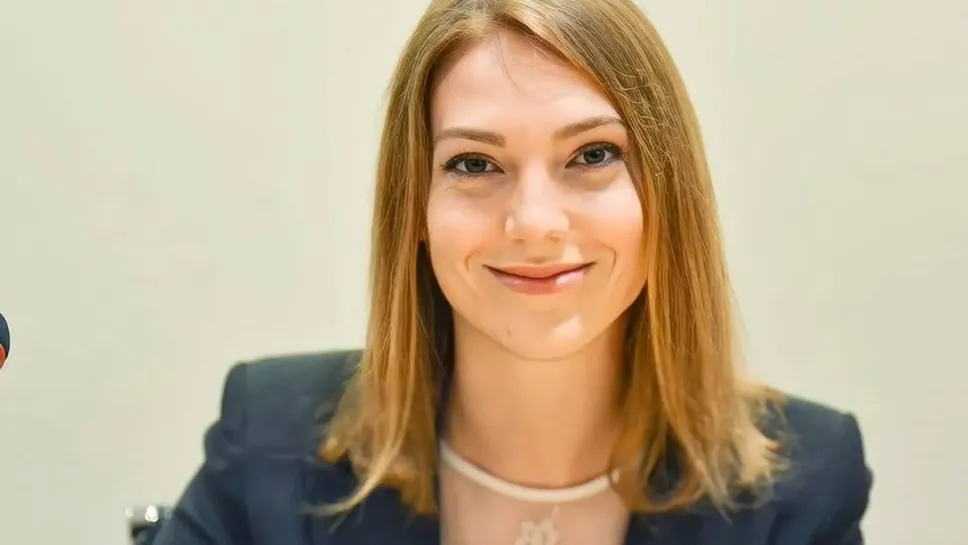 Eleonora Lavelli, egretaria provinciale di Azione Lecco e referente trasporti di Azione Lombardia Eleonora Lavelli, egretaria provinciale di Azione Lecco e referente trasporti di Azione Lombardia