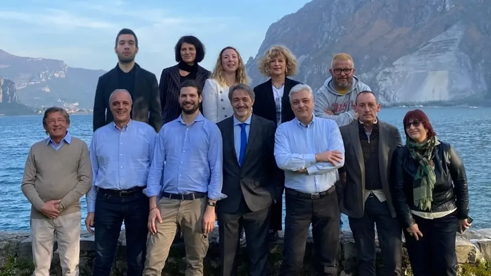 Il gruppo La nuova Abbadia Lariana