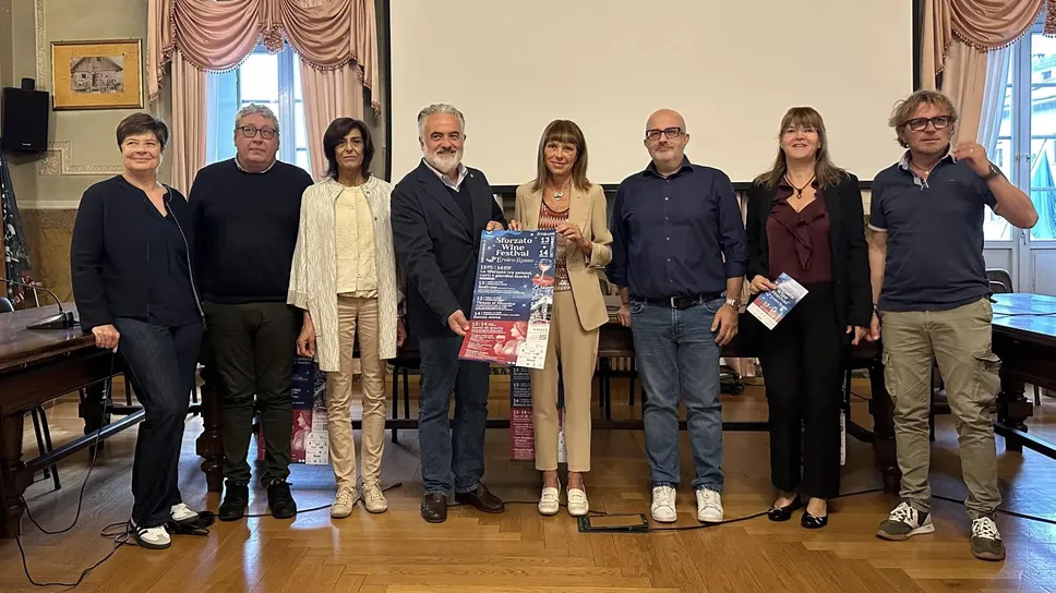 Tirano, la presentazione di Sforzato wine festival Tirano, la presentazione di Sforzato wine festival