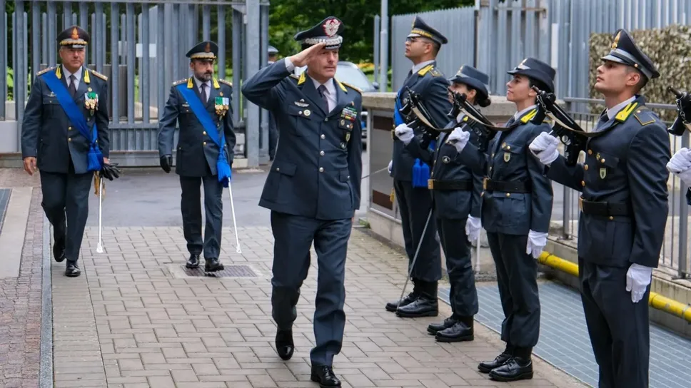 il colonnello Daniele Sanapo è il nuovo comandante provinciale della Guardia di Finanza di Sondrio il colonnello Daniele Sanapo è il nuovo comandante provinciale della Guardia di Finanza di Sondrio