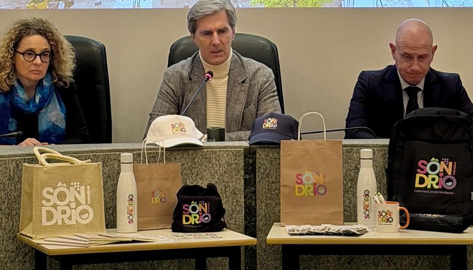 La presentazione: Francesca Canovi, Marco Scaramellini e Michele Diasio