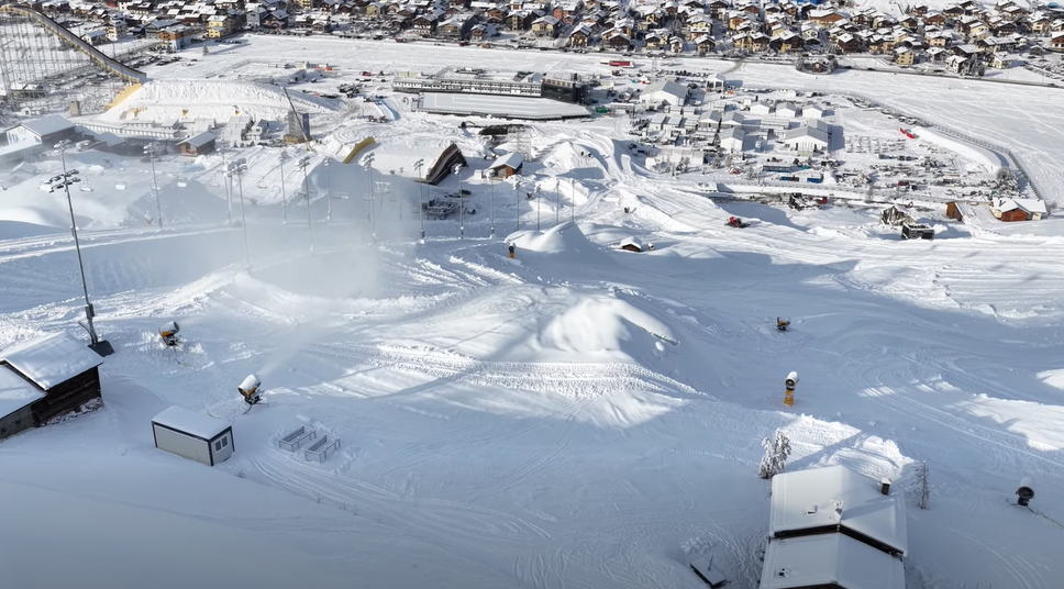 Livigno avvolta dalla neve
