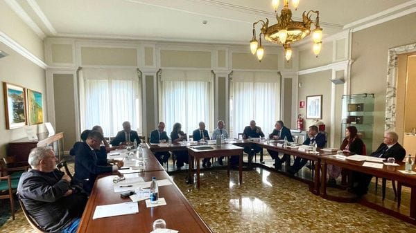 Varenna, il vertice delle Province lombarde: «Ora una riforma organica»
