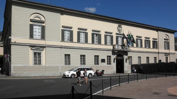 Lecco, il Pgt finisce al Tar: nuovo ricorso dei proprietari del Caminetto contro il maneggio ai Poggi