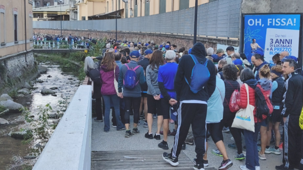 Lecco, la Camminata Manzoniana conquista 3.700 partecipanti: sempre più presenze da fuori città