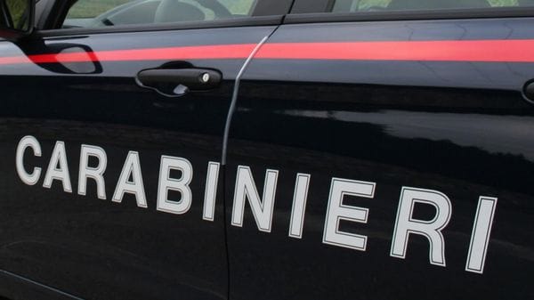 Postalesio, colpo notturno al distributore Tamoil: cassaforte tagliata con il flessibile