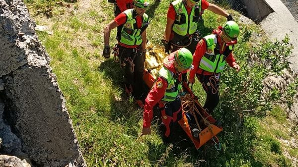 Sondrio: tre soccorsi sui monti in 24 ore, elicotteri e squadre al lavoro