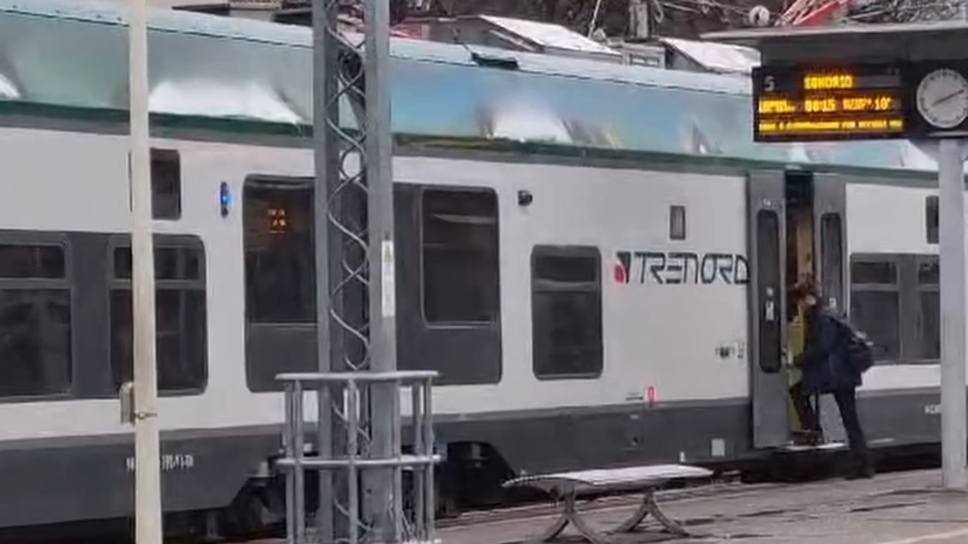 Treni, nel Lecchese in 15 stazioni su 28 i disabili non possono salire da soli