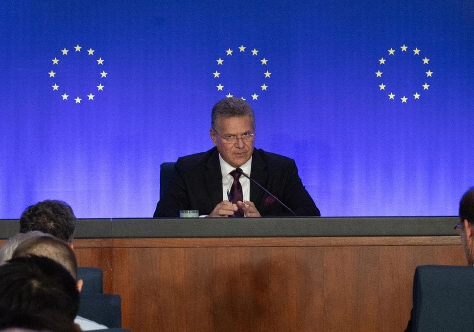 EUROPA-CINA Auto, l’unità e la forza che servono