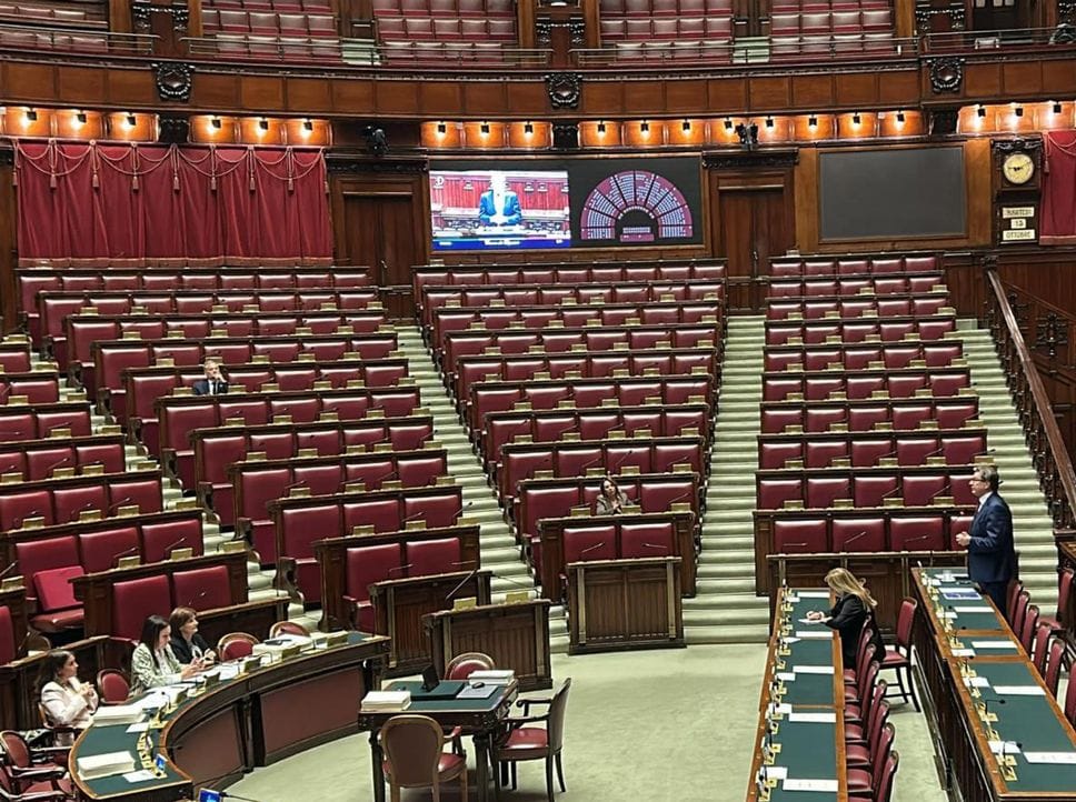 Aule e urne deserte alla politica Serve serietà