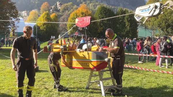 Chiesa in Valmalenco, i vigili del fuoco festeggiano 75 anni