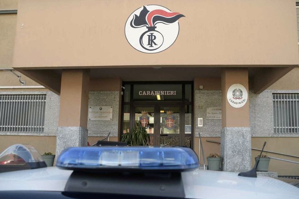 Morbegno, chat con minacce di violenze e saccheggi: cresce l’allarme tra le famiglie