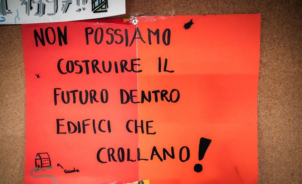 Le proteste dei giovani e il bisogno di futuro