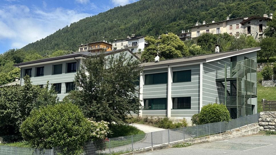 Teglio, la Provincia salva la scuola media