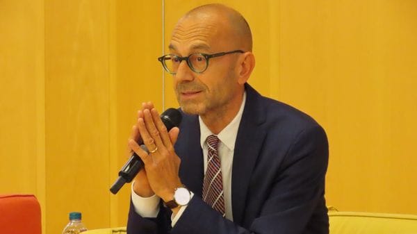 Casatenovo, “Gli inascoltati” fa tappa in biblioteca con “Era meglio il libro”