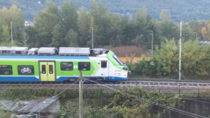 Guasto al passaggio a livello del Trippi: ritardi dei treni da oltre una settimana