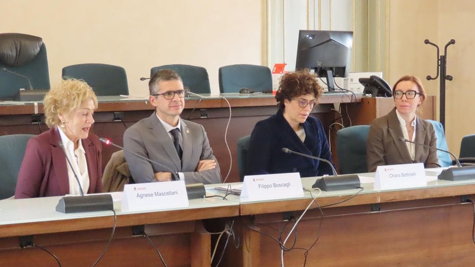 Lecco: teatro chiuso a novembre, spettacoli in altri spazi
