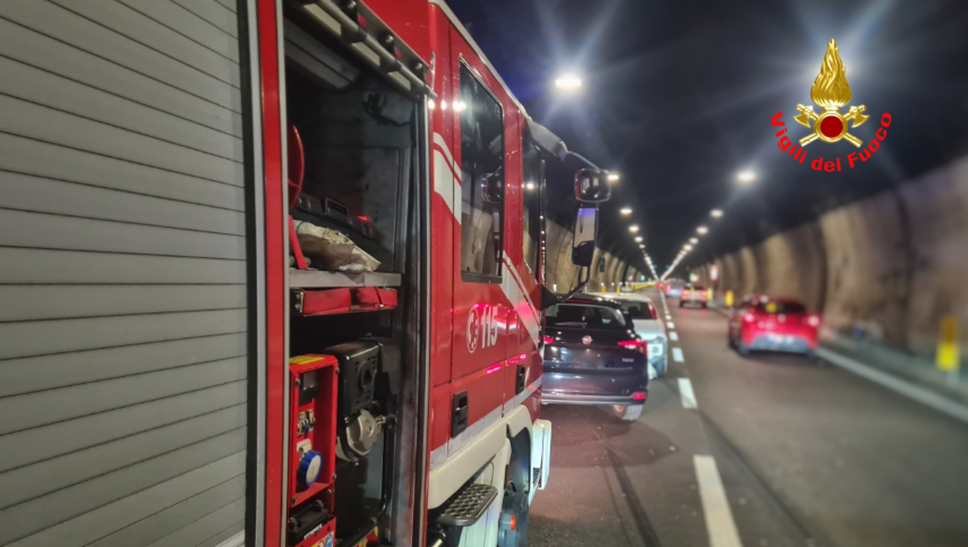 Tre incidenti stradali nella notte nel Lecchese
