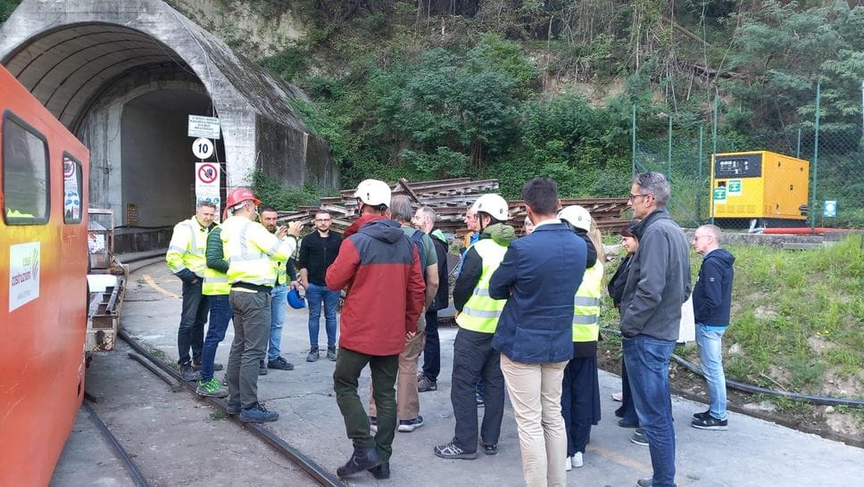 Sondrio, frana di Spriana: completato lo scavo della galleria di bypass, sicurezza attesa per il 2028