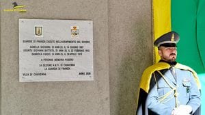 Villa di Chiavenna ricorda tre finanzieri caduti in servizio: una targa per non dimenticare
