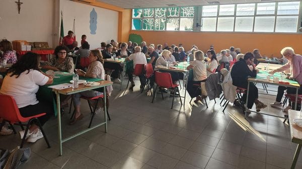 Burraco e solidarietà, successo a Sondrio per il torneo della Croce Rossa