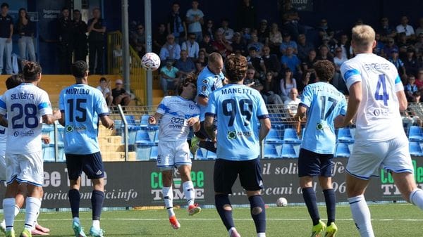 Calcio, Lecco beffato al 97’: con il Brescia finisce 2-2 tra rimpianti e proteste