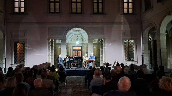Musica in villa per chiudere il week-end Manzoniano