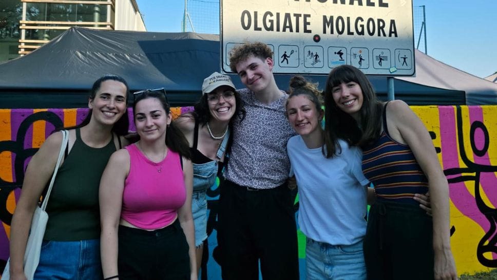 Meratese, 150 giovani contro le accuse ai ragazzi: «Non siamo noi il problema, servono spazi»