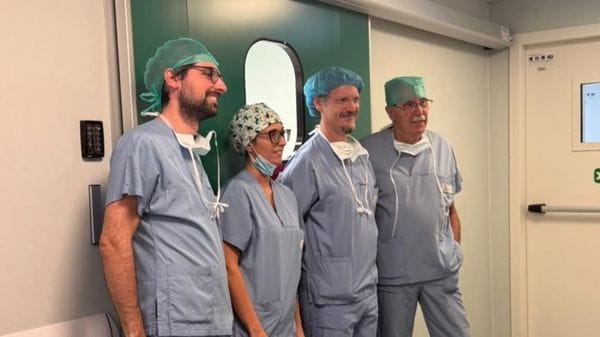 Sondrio, primo intervento con il robot Da Vinci: asportato un tumore alla prostata