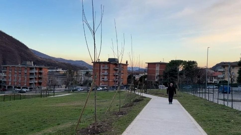 Nuovo look per il parco di via Leopardi